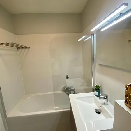 La Beau'm Les Pins Centre 200m De La Terrasse Et Jardin *