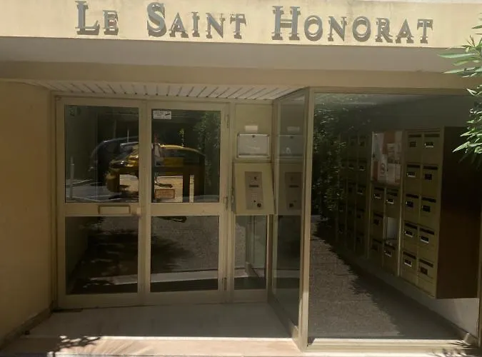 La Beau'm Les Pins Centre 200m De La Terrasse Et Jardin