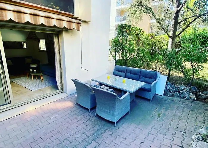 La Beau'm Les Pins Centre 200m De La Terrasse Et Jardin *